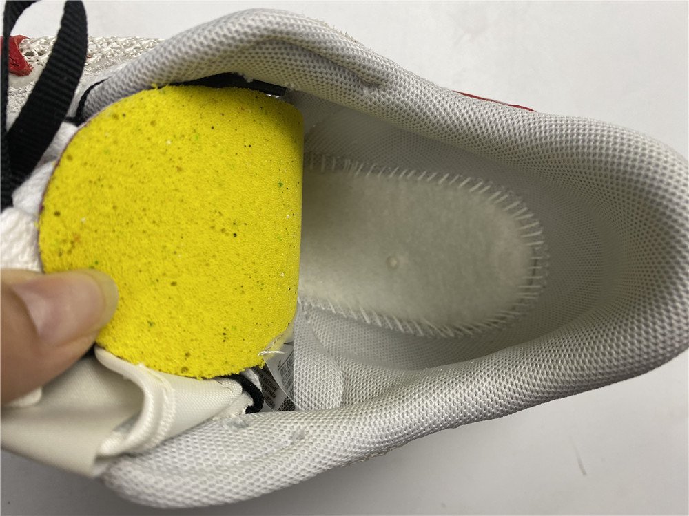 sacai x Nike VaporWaffle CV1363-100